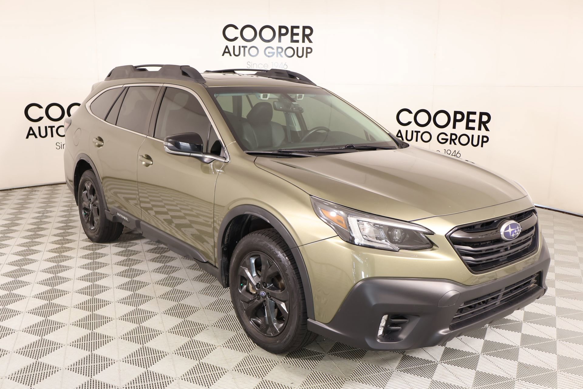 Used 2020 Subaru Outback Onyx Edition XT w/ Popular Package #2