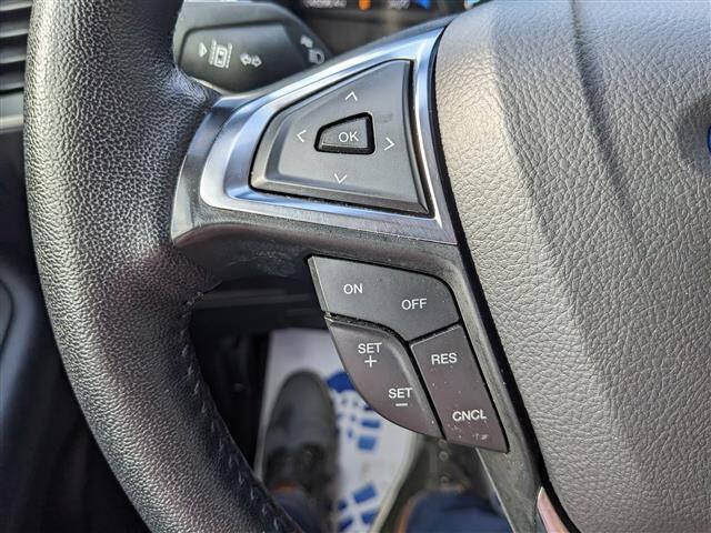 Used 2024 Ford Edge SEL AWD/4WD image 23