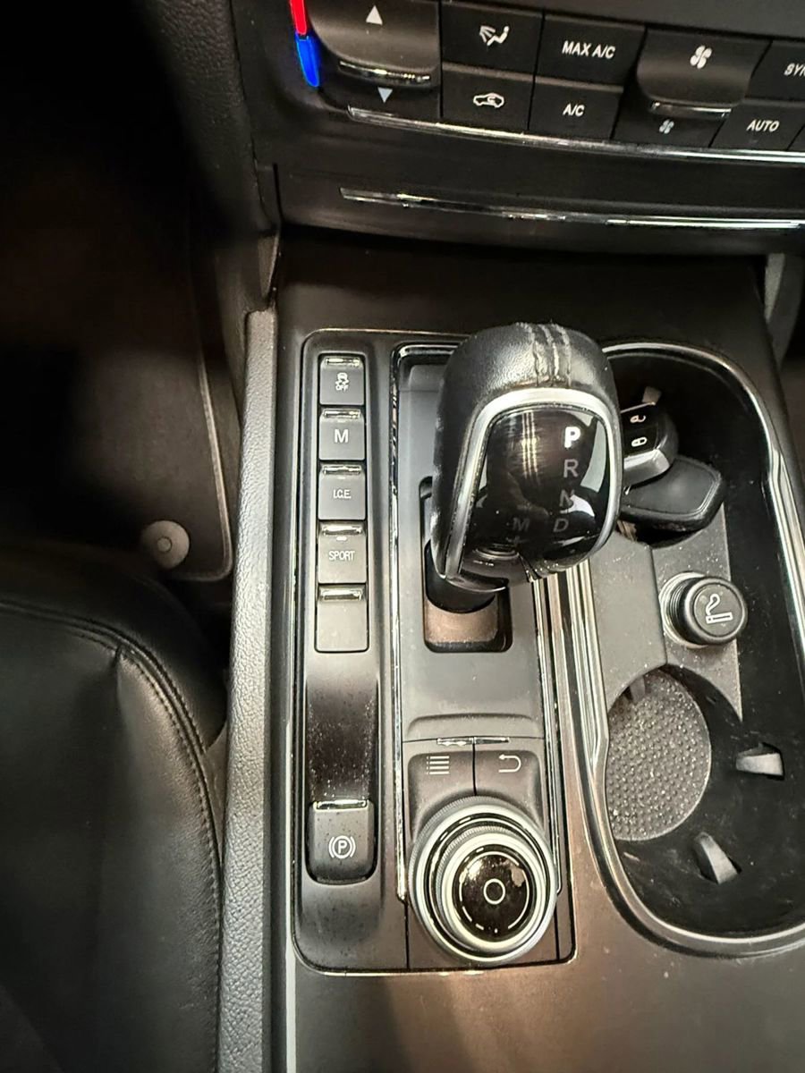 Used 2017 Maserati Ghibli S image 18