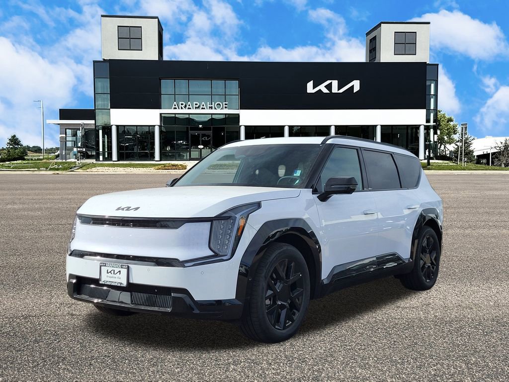 New 2026 Kia EV9 Land w/ Nightfall Edition Package image 4