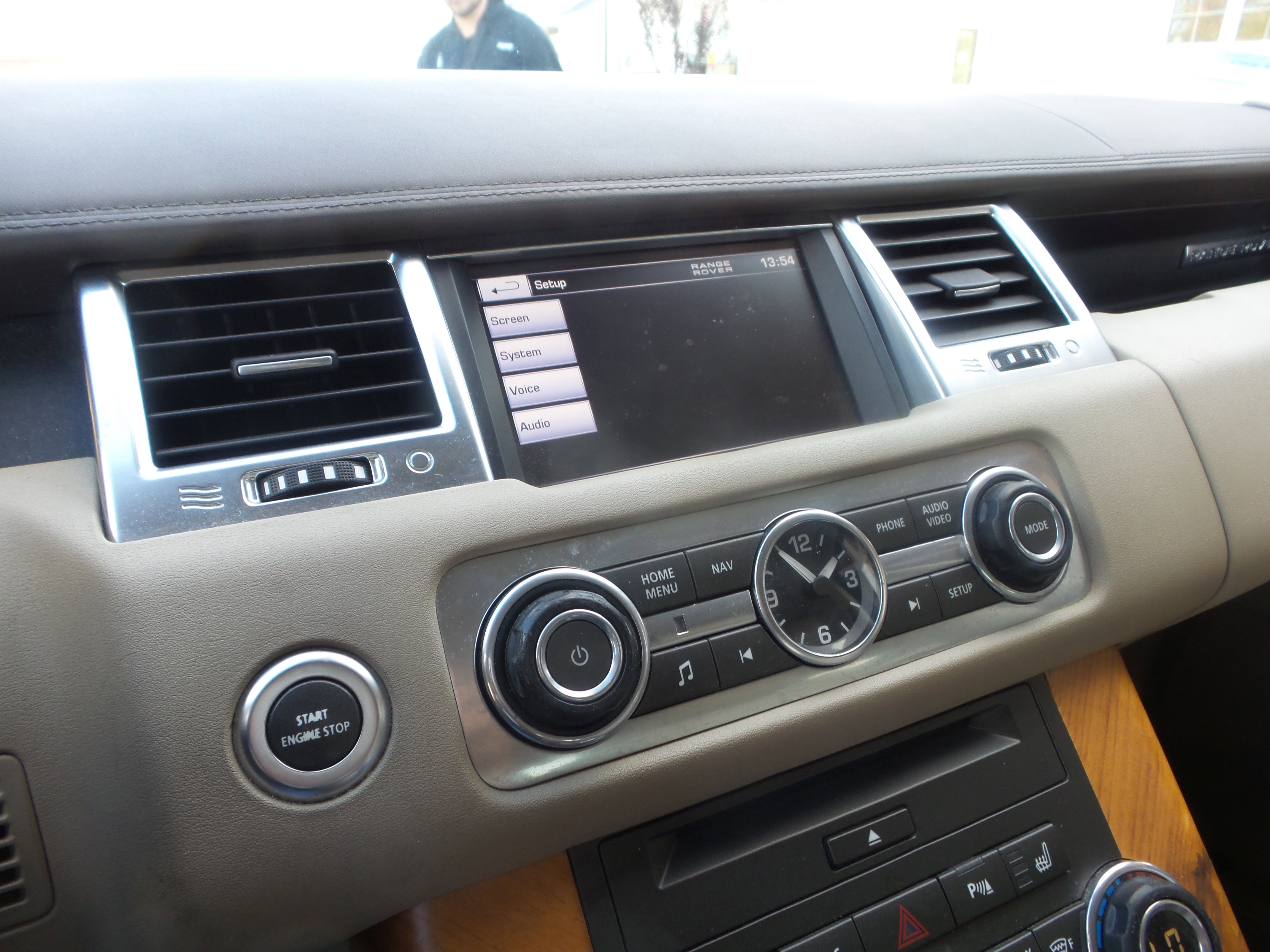 Used 2012 Land Rover Range Rover Sport Supercharged AWD/4WD image 24