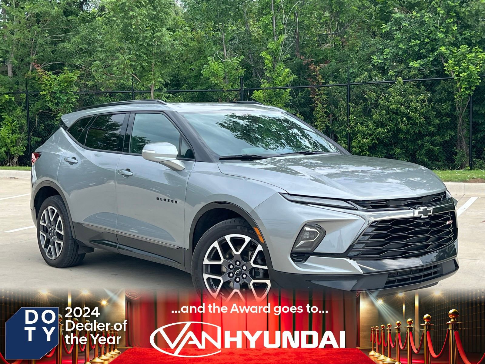 Used 2024 Chevrolet Blazer RS w/ Driver Confidence II Package AWD/4WD image 1