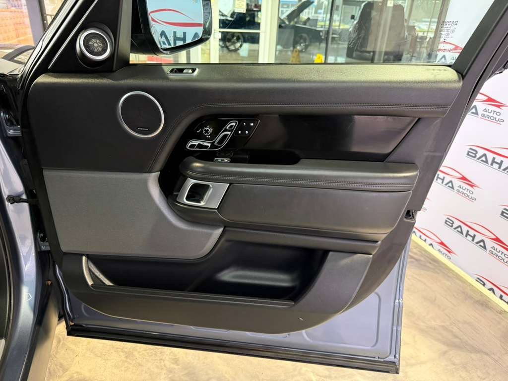 Used 2019 Land Rover Range Rover HSE AWD/4WD image 48