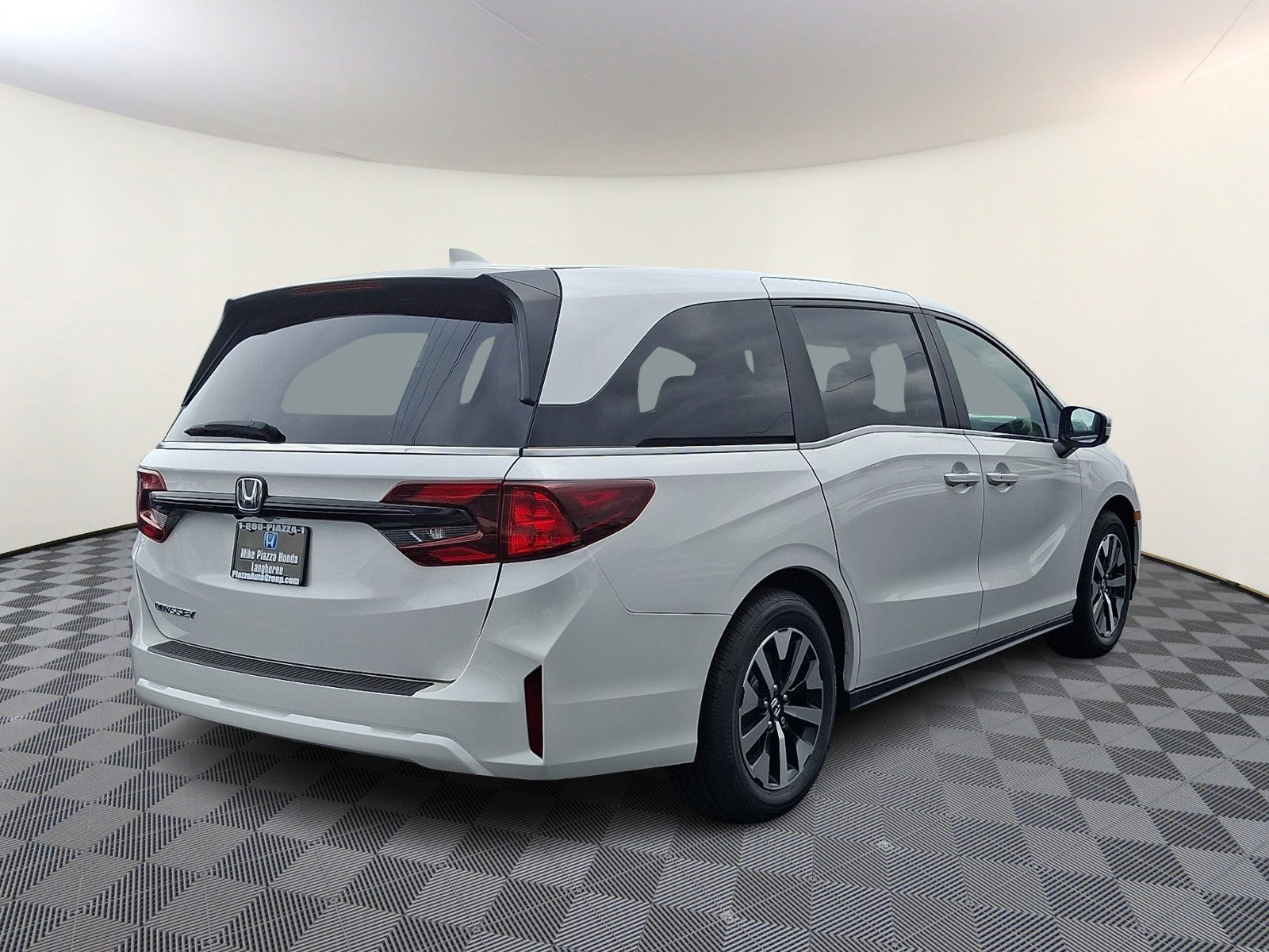 New 2026 Honda Odyssey EX-L image 4