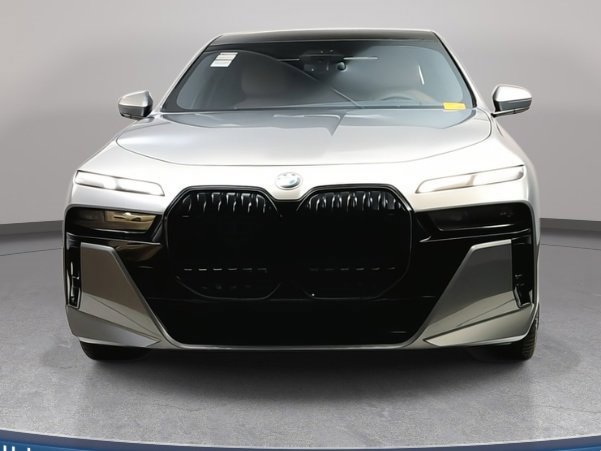 New 2026 BMW 740i xDrive image 8