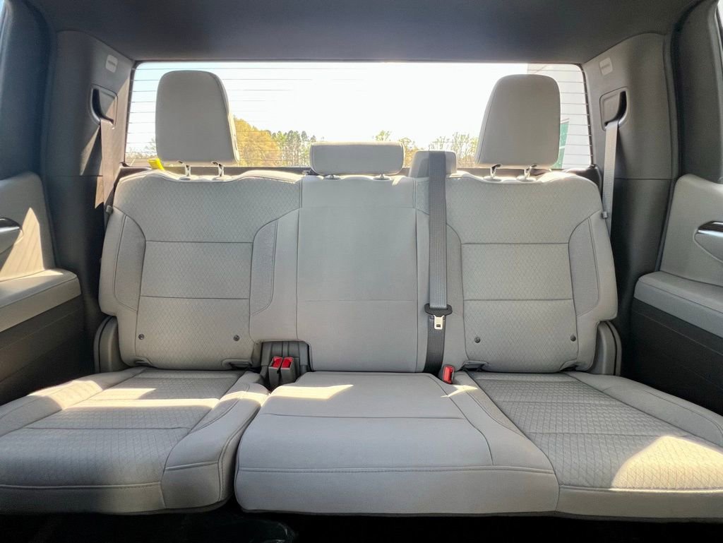 New 2026 GMC Sierra 1500 SLE image 13
