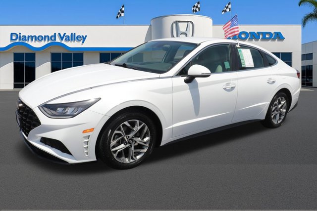 Used 2020 Hyundai Sonata SEL w/ Convenience Package FWD image 3