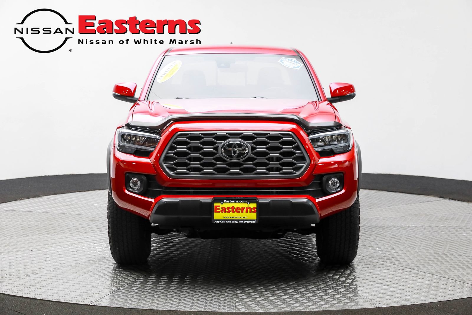 Used 2022 Toyota Tacoma TRD Off-Road w/ Black Out Package (TMS) image 2