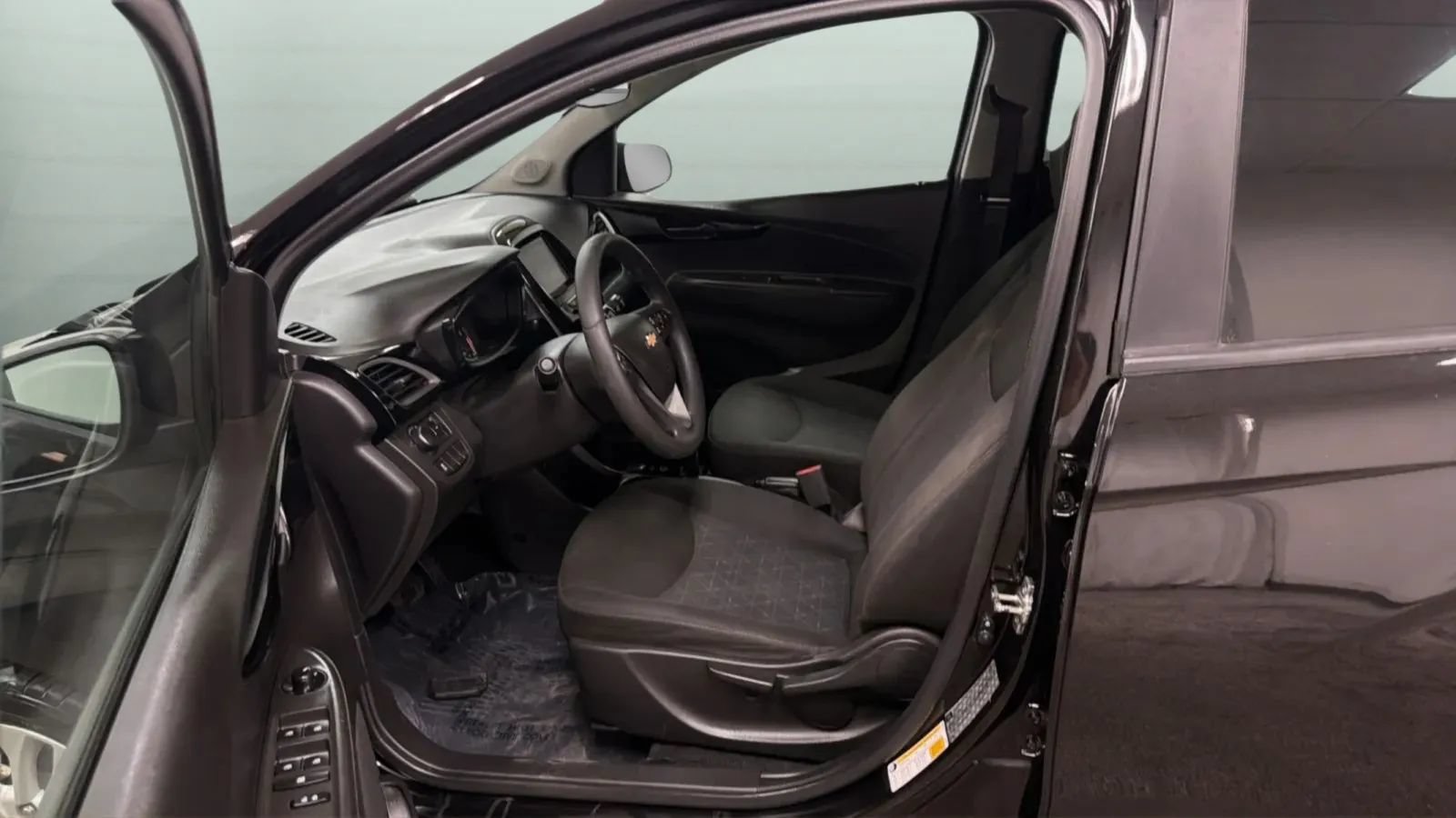 Used 2021 Chevrolet Spark LT FWD image 20
