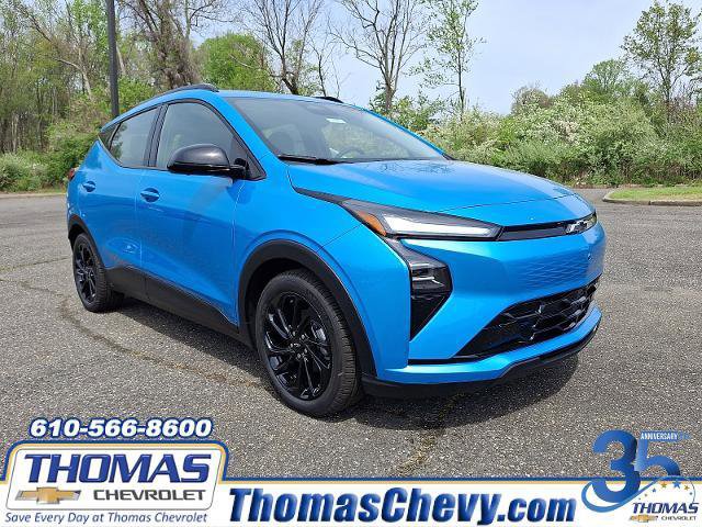 New 2027 Chevrolet Bolt RS w/ Technology Package FWD image 1