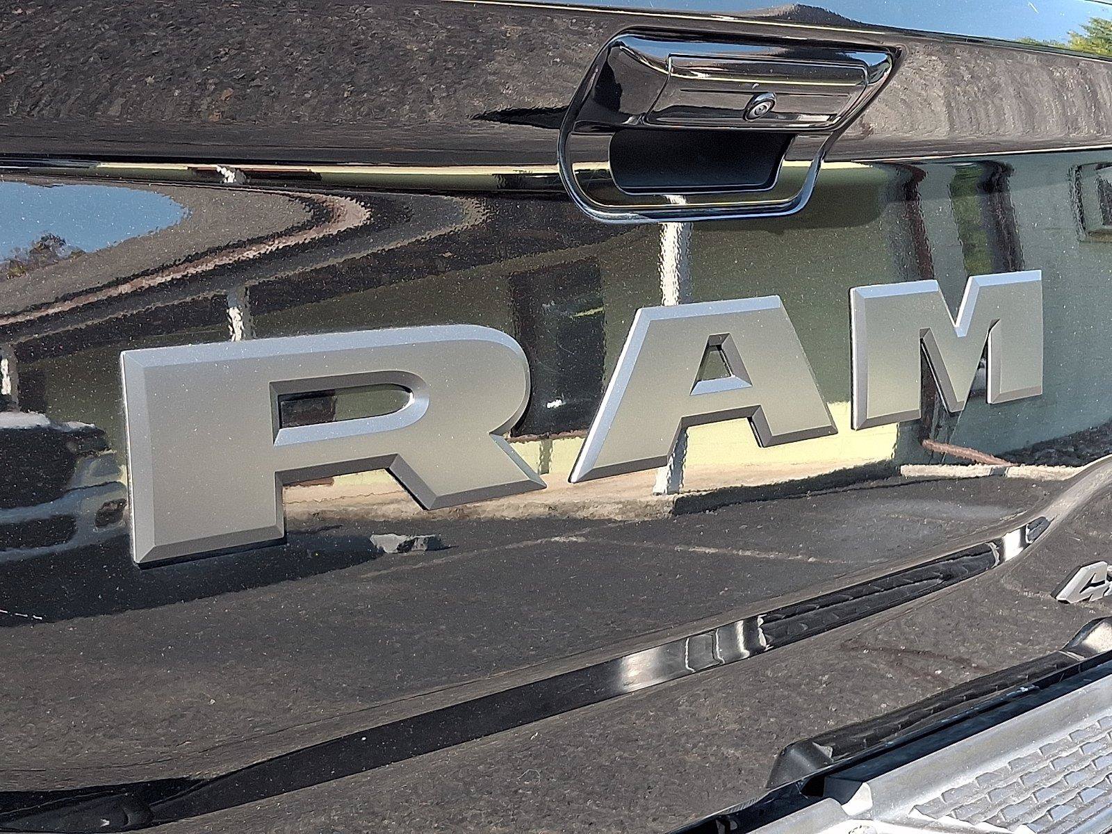 Used 2025 RAM 2500 Laramie AWD/4WD image 31