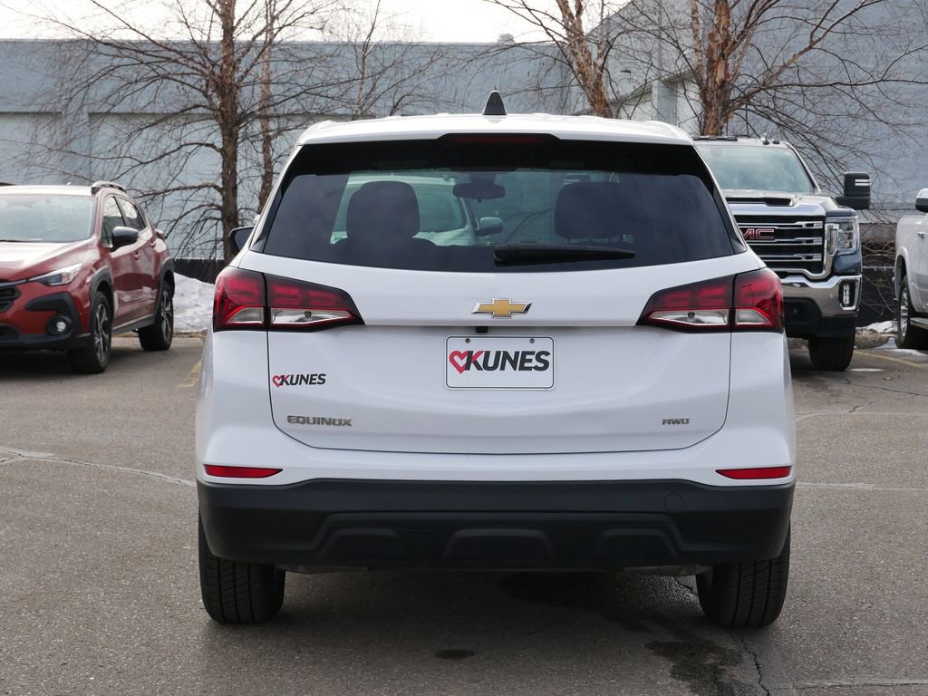 Used 2023 Chevrolet Equinox LS w/ LS Convenience Package image 6