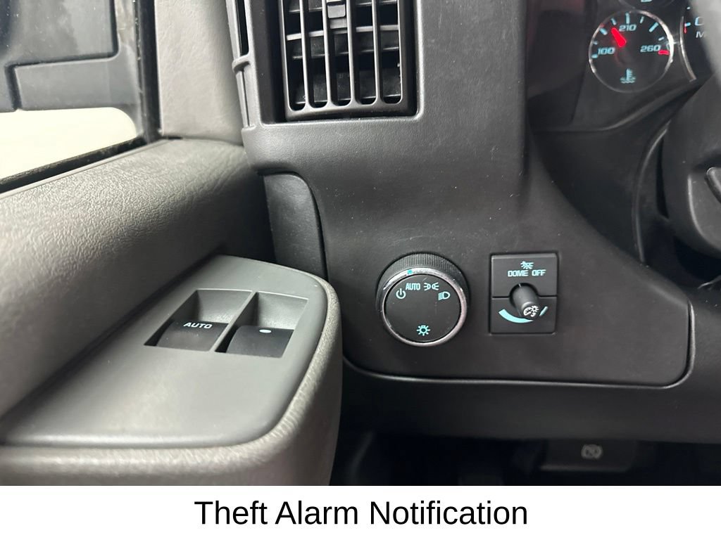 Used 2019 Chevrolet Express 3500 LT w/ LT Preferred Equipment Group RWD image 35