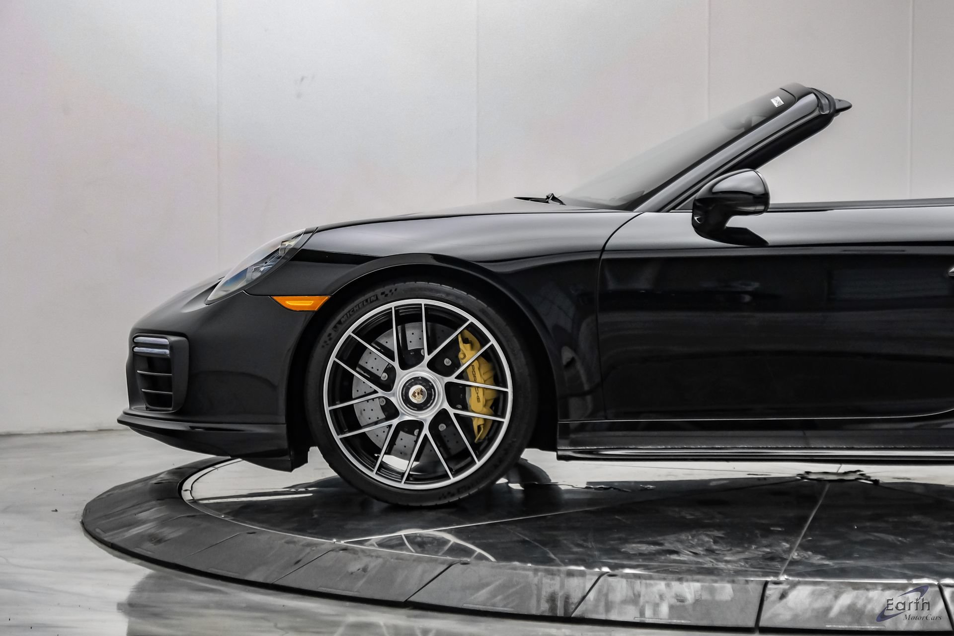 Used 2019 Porsche 911 Turbo S AWD/4WD image 10