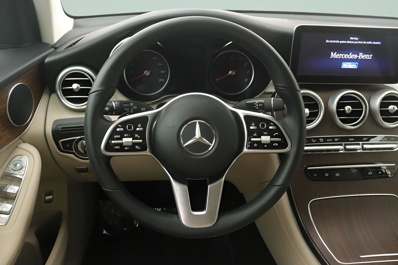 Used 2022 Mercedes-Benz GLC 300 image 8