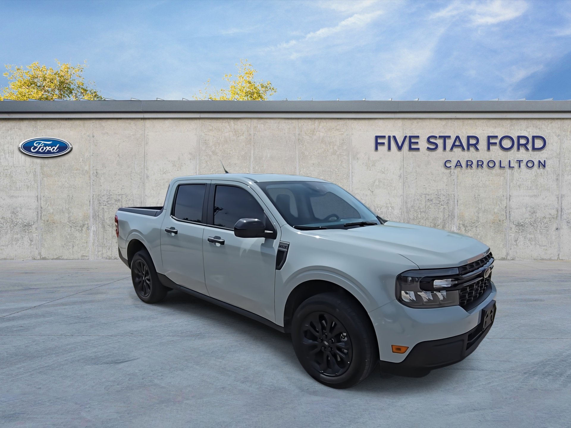 Certified 2024 Ford Maverick XLT w/ XLT Luxury Package image 2