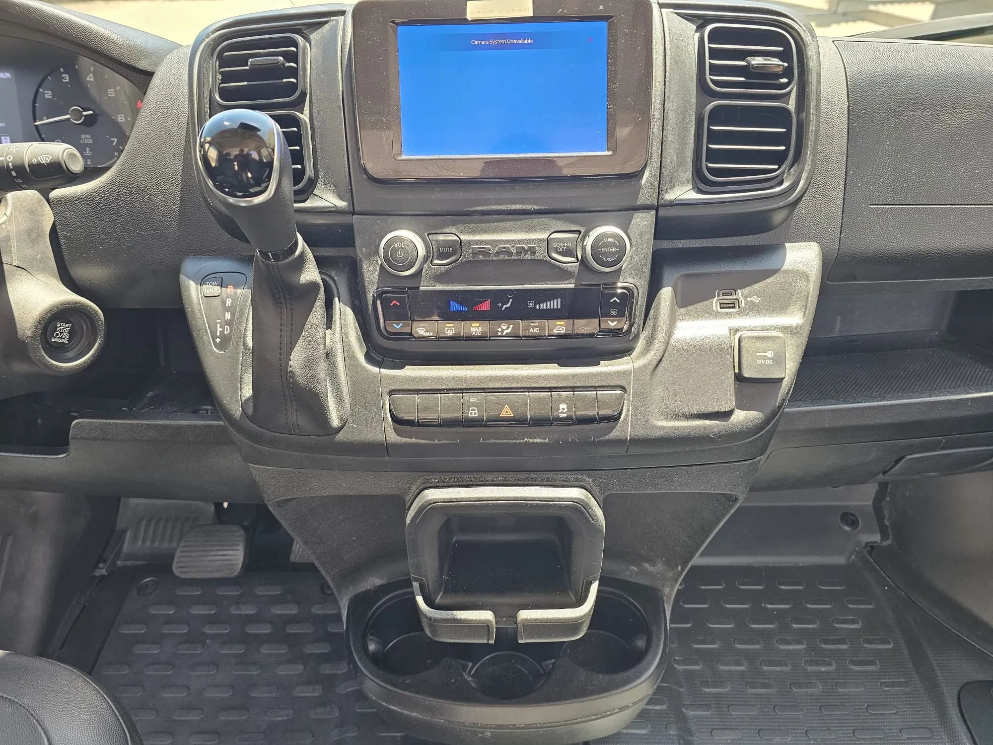 Used 2025 RAM ProMaster 2500 w/ Convenience Group FWD image 22