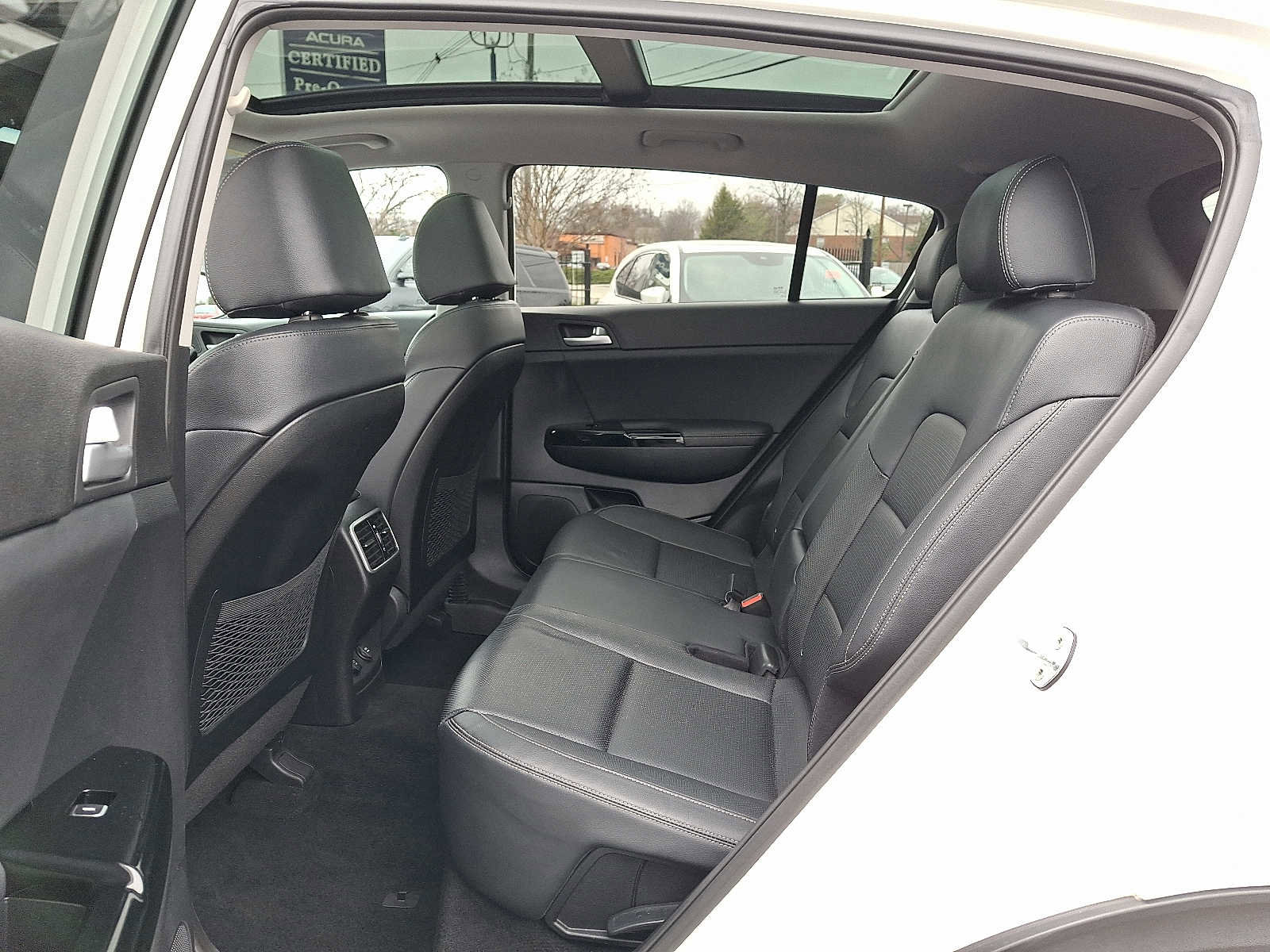Used 2020 Kia Sportage EX w/ Option Group 15 AWD/4WD image 11