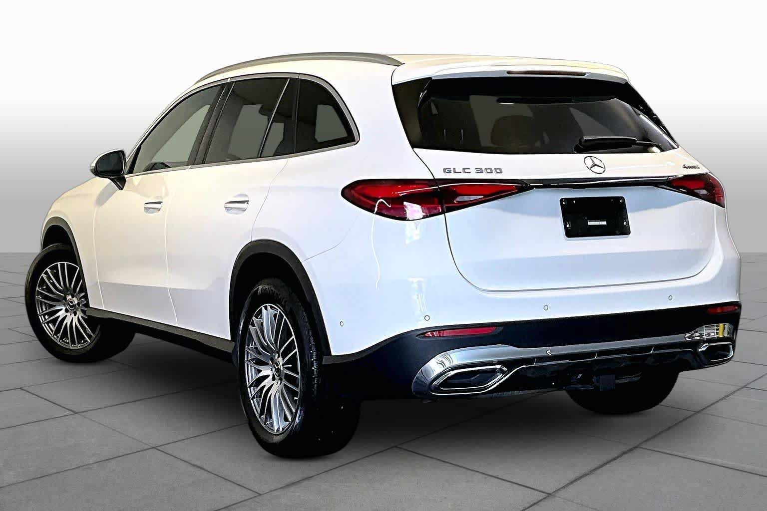 Certified 2026 Mercedes-Benz GLC 300 4MATIC image 12