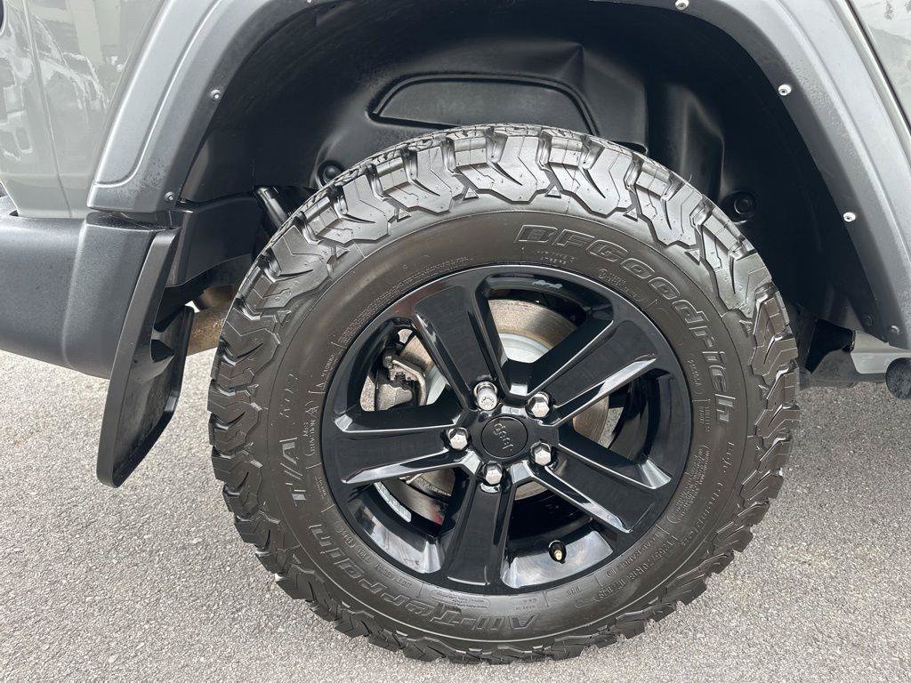 Used 2021 Jeep Wrangler Unlimited Sport AWD/4WD image 14