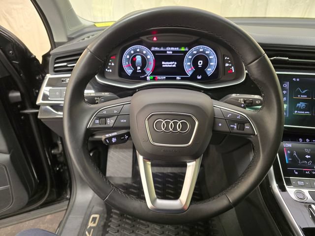 Used 2023 Audi Q7 3.0T Premium Plus AWD/4WD image 22