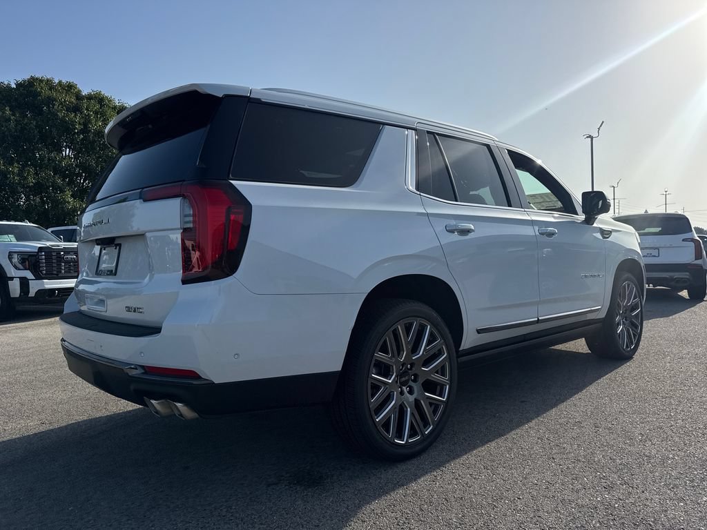 New 2026 GMC Yukon Denali Ultimate AWD/4WD image 7