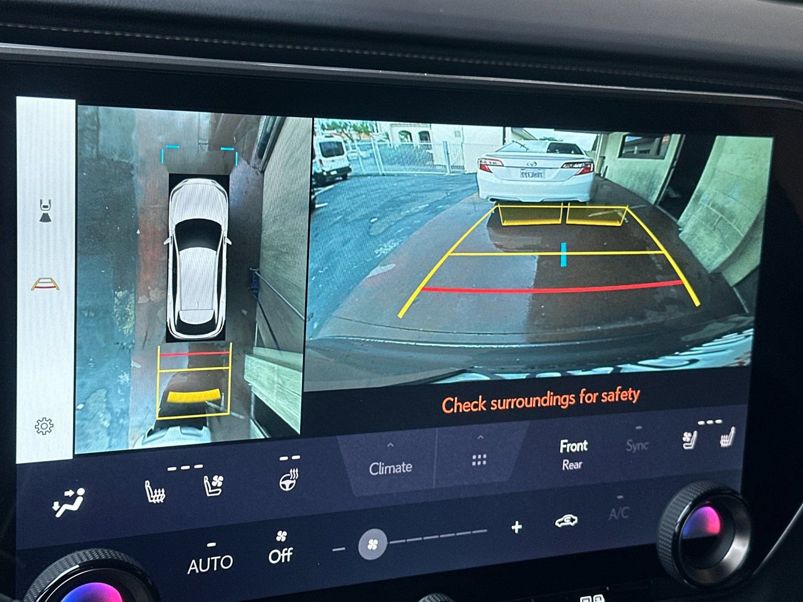 Used 2023 Lexus RX 350 Premium image 22