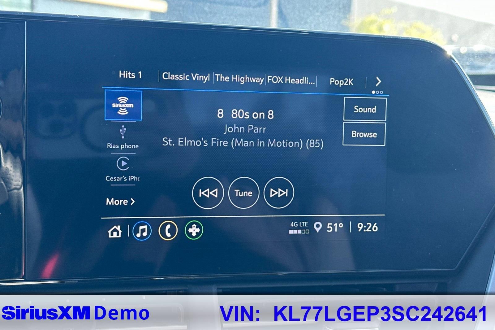 Used 2025 Chevrolet Trax RS image 55