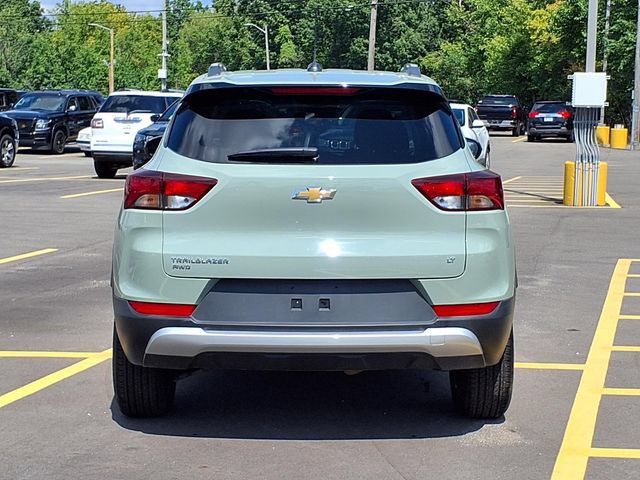 Used 2026 Chevrolet TrailBlazer LT AWD/4WD image 19