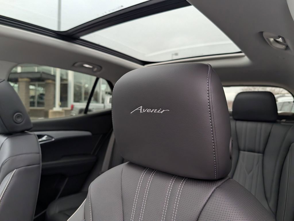 New 2026 Buick Envision Avenir image 7