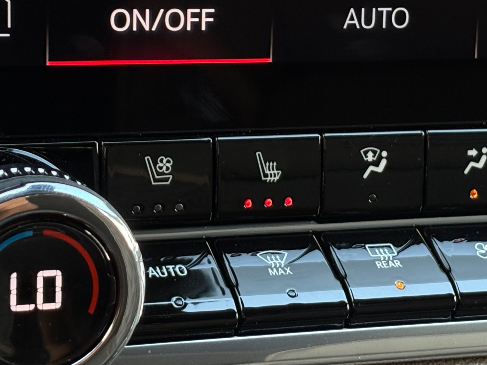 New 2026 GMC Canyon Denali AWD/4WD image 26