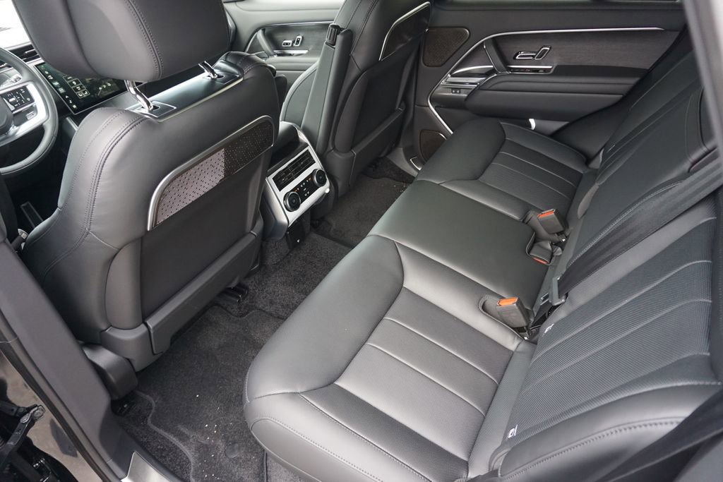New 2025 Land Rover Range Rover Autobiography image 29