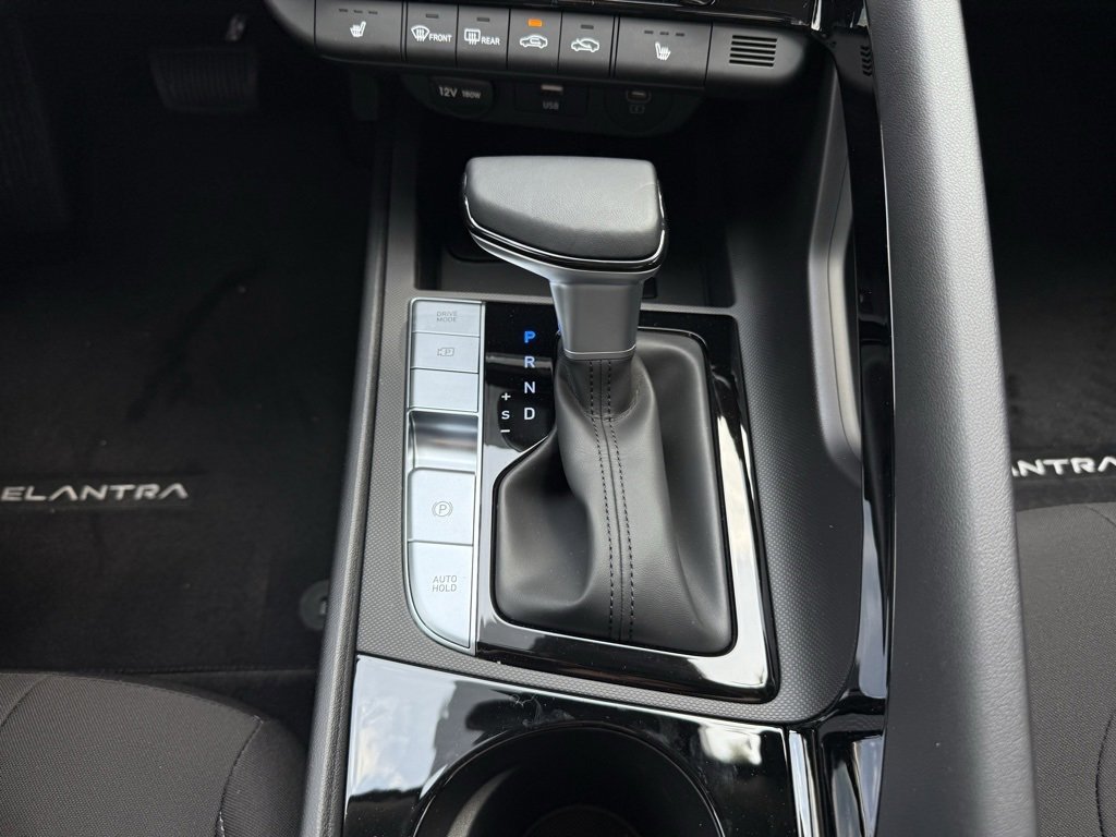New 2025 Hyundai Elantra SEL w/ Cargo Package image 35