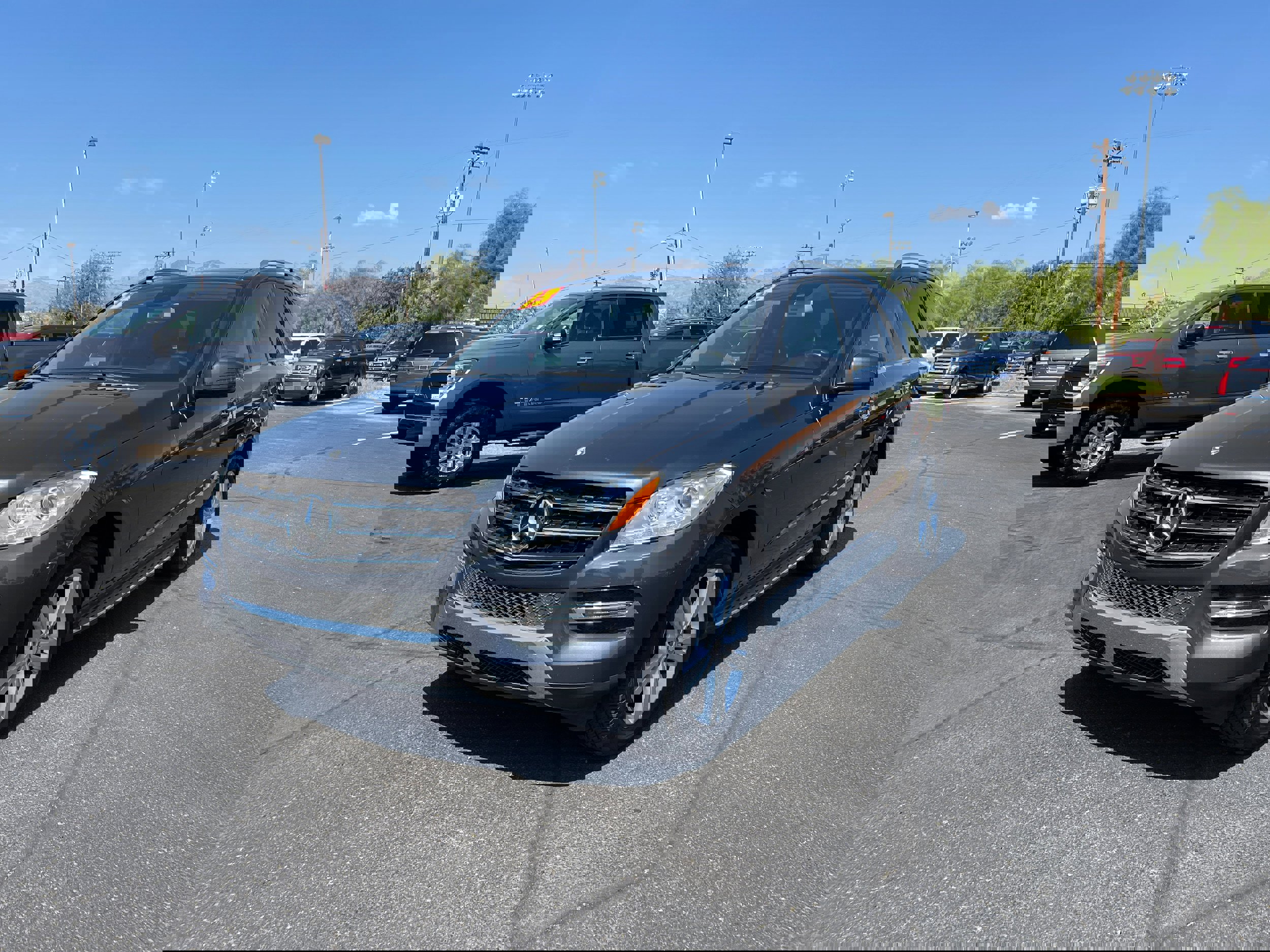 Used 2013 Mercedes-Benz ML 350 BlueTEC 4MATIC image 1