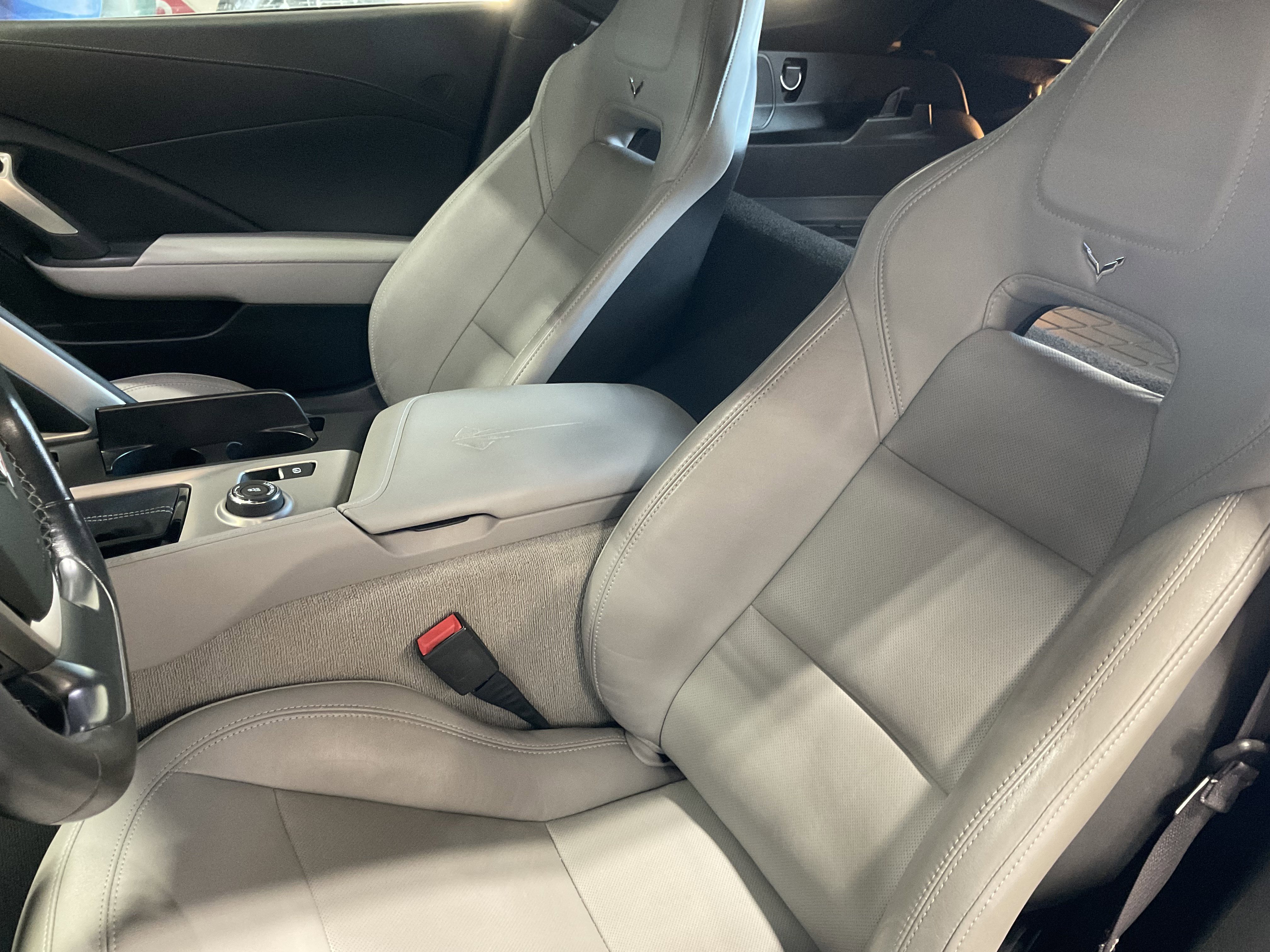 Used 2016 Chevrolet Corvette Stingray Coupe w/ 2LT Preferred Equipment Group image 37