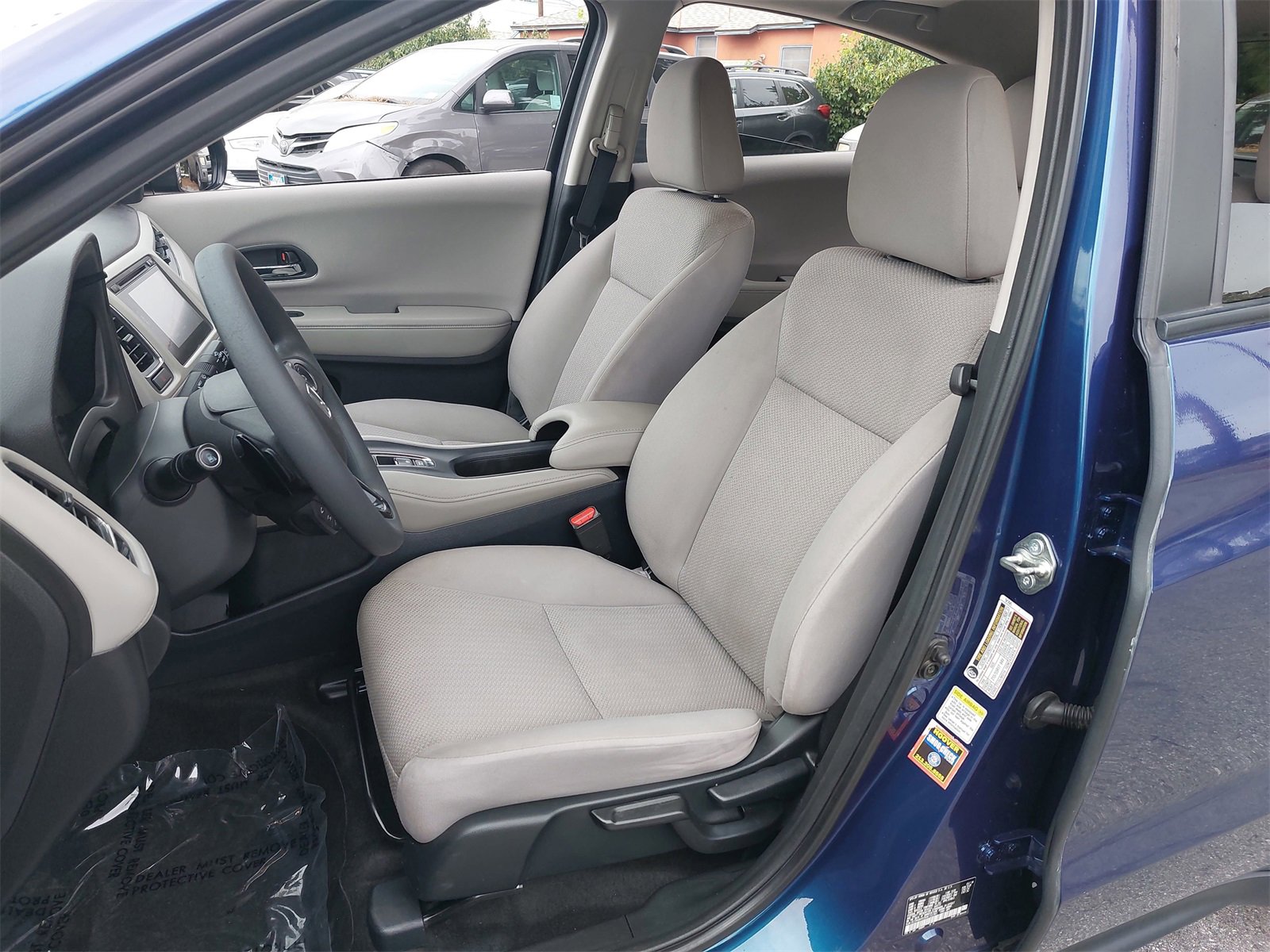 Used 2016 Honda HR-V EX image 14