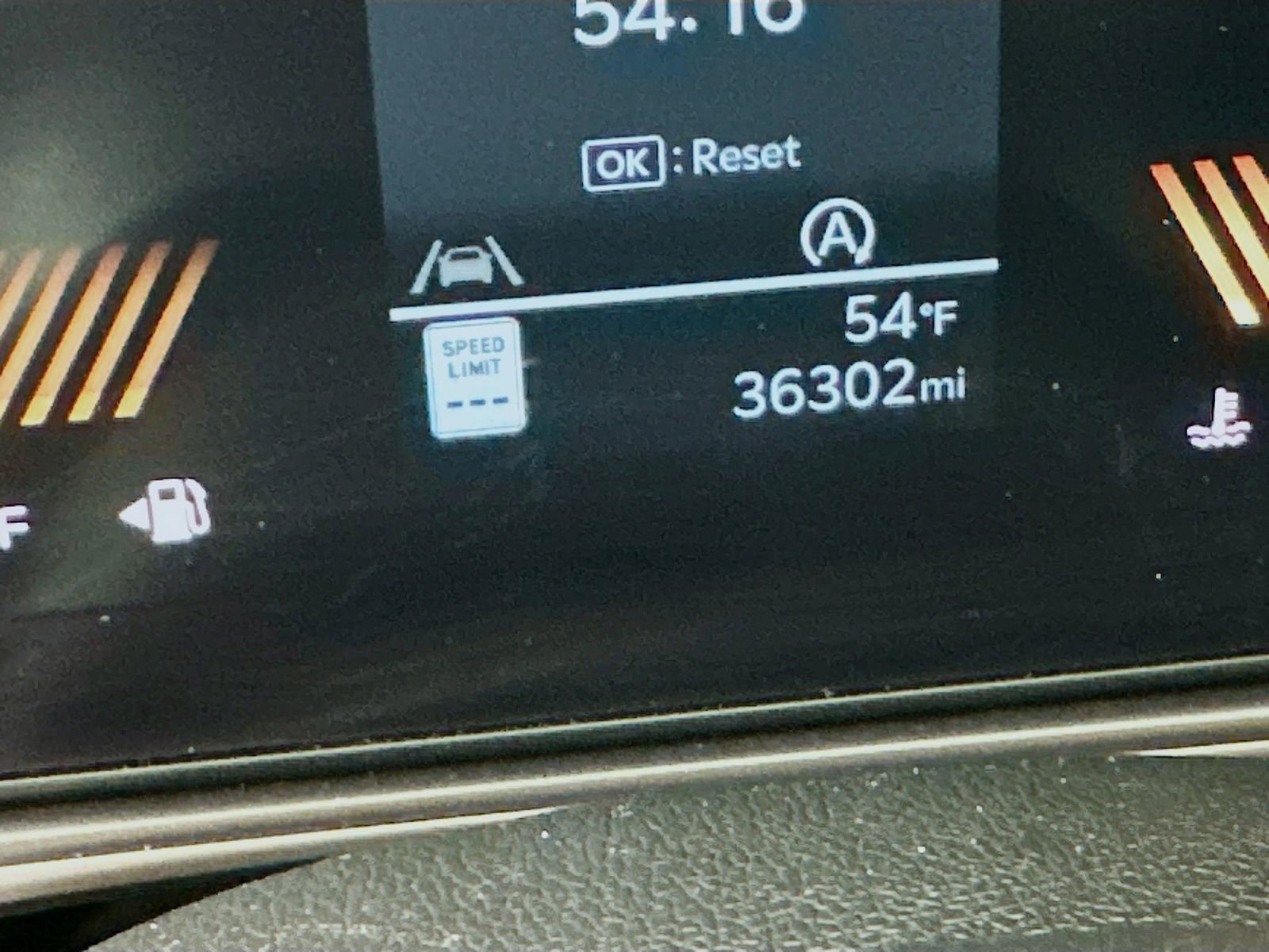 Used 2024 Kia Sorento S image 13