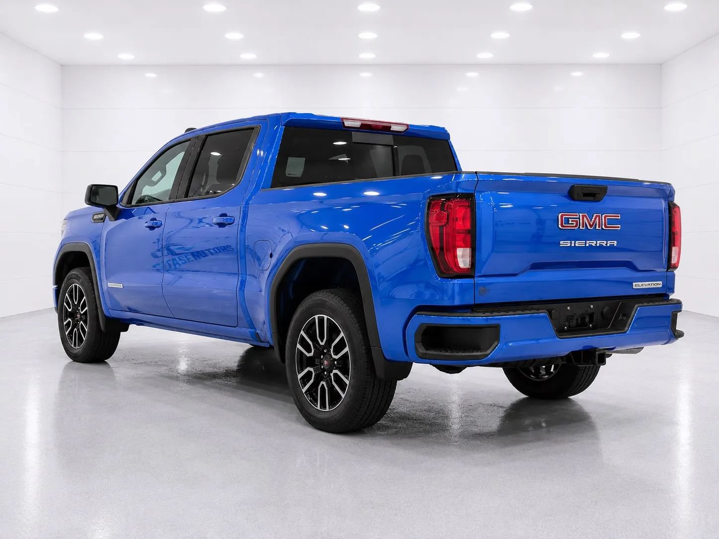 Used 2023 GMC Sierra 1500 Elevation AWD/4WD image 3