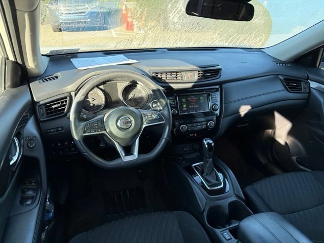 Used 2019 Nissan Rogue SV w/ Premium Package AWD/4WD image 11