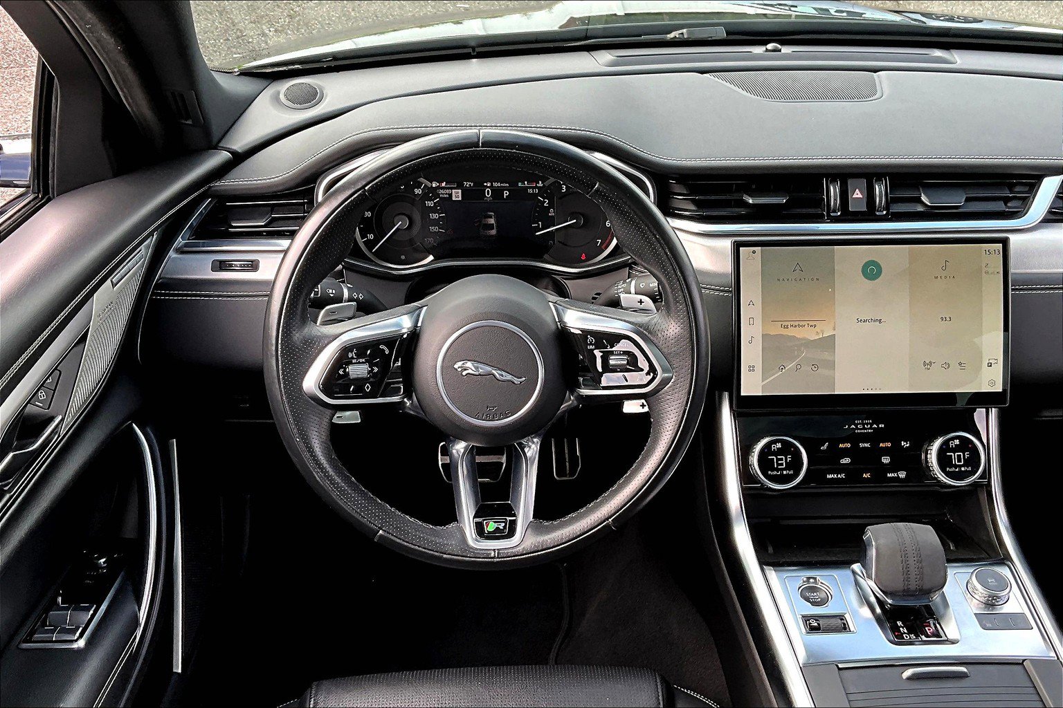 Used 2022 Jaguar XF R-Dynamic SE AWD/4WD image 8
