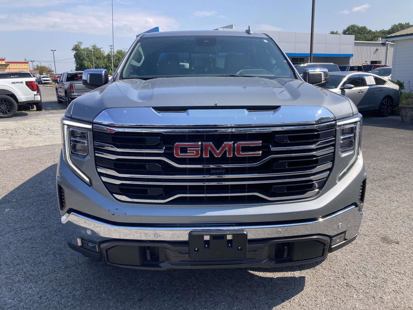Used 2024 GMC Sierra 1500 SLT w/ SLT Premium Plus Package image 6