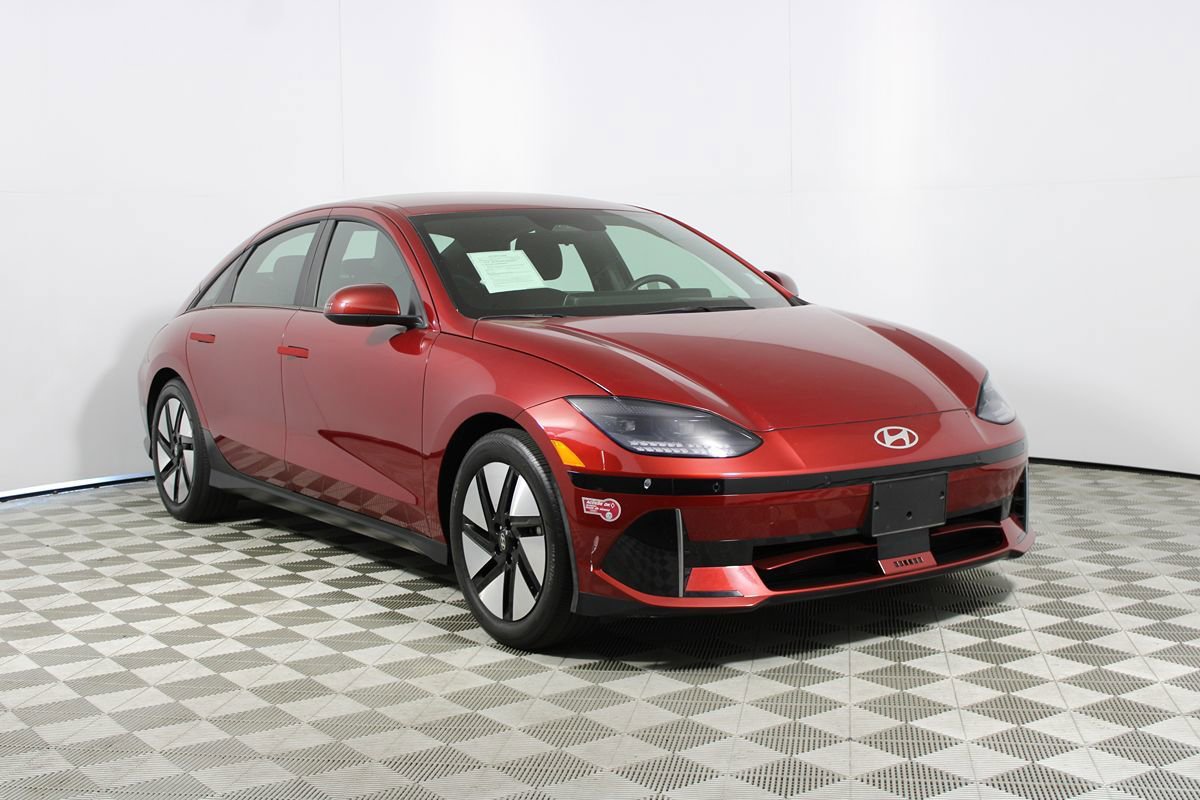 Used 2024 Hyundai Ioniq 6 SE RWD image 27