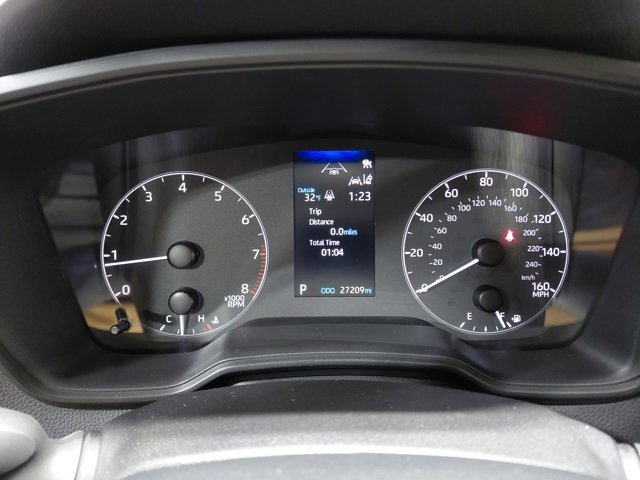 Used 2024 Toyota Corolla LE image 22