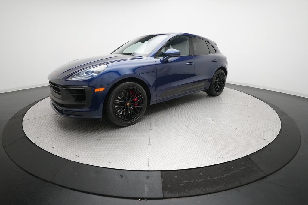 Certified 2022 Porsche Macan GTS w/ Premium Package Plus AWD/4WD image 30