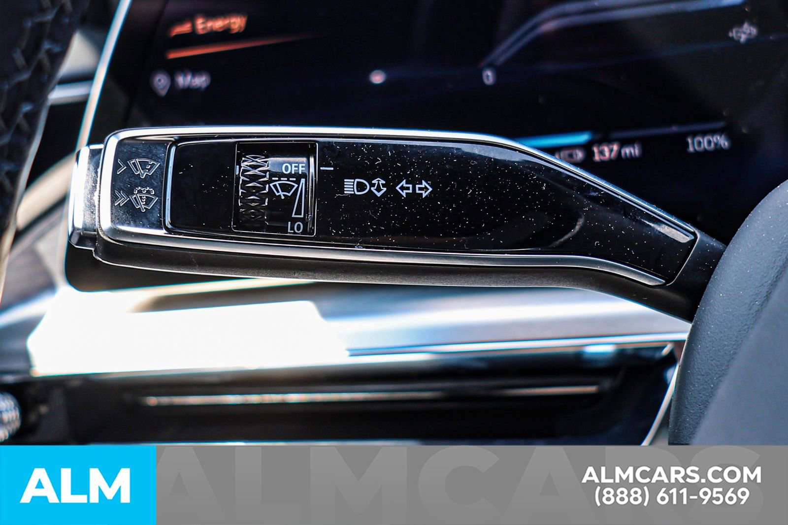 Used 2025 Cadillac Lyriq Luxury image 29