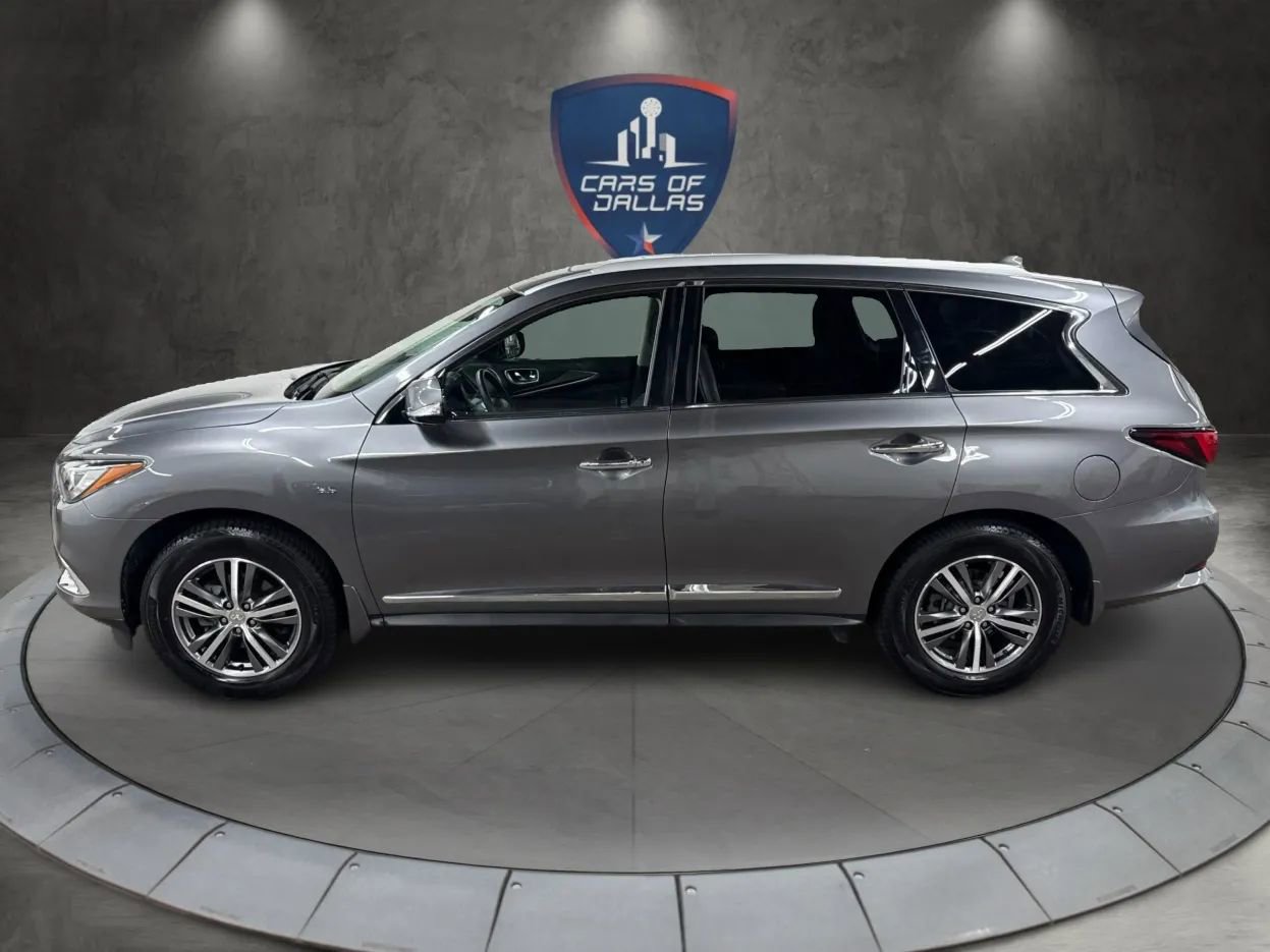 Used 2019 INFINITI QX60 Luxe w/ Essential Package image 2