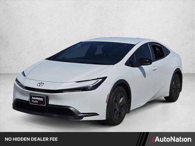 Used 2024 Toyota Prius LE FWD image 1