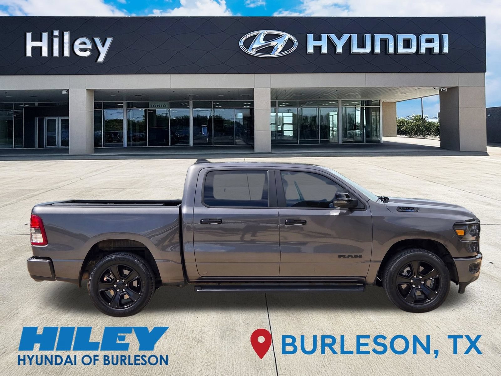 Used 2024 RAM 1500 Lone Star AWD/4WD image 3