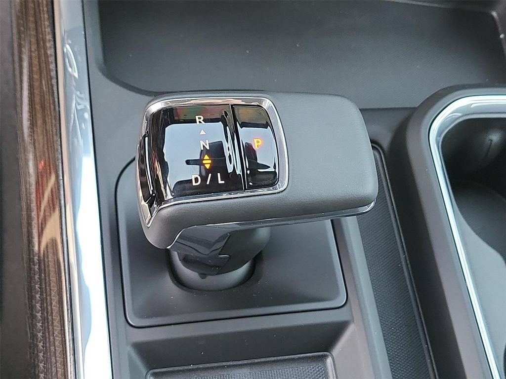 Used 2024 Chevrolet Silverado 1500 RST w/ All Star Edition Plus RWD image 8
