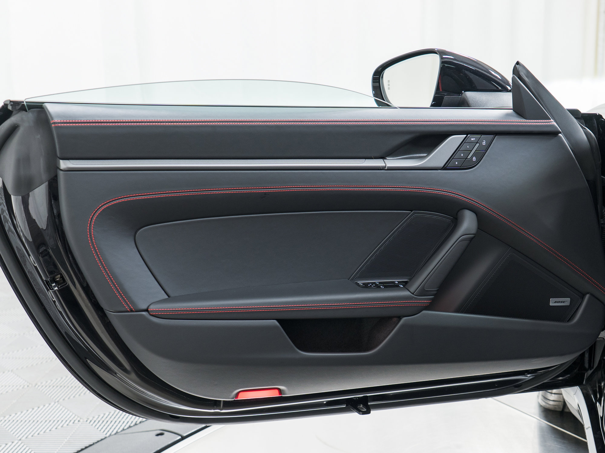 New 2026 Porsche 911 Carrera 4S image 14